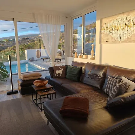 Pool, Ocean View & Nature Vakantiehuis